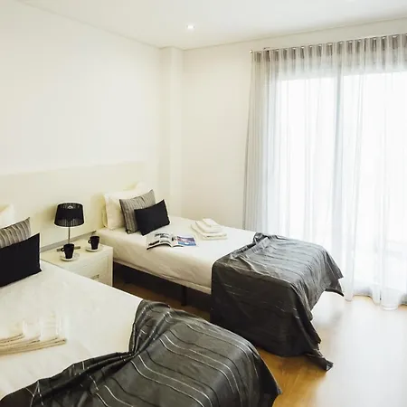 Clerigo - By Sch São Martinho do Porto