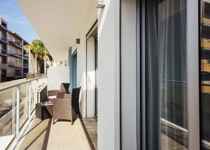 Clerigo - By Sch São Martinho do Porto