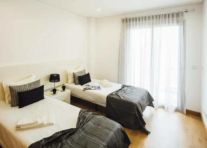 Clerigo - By Sch São Martinho do Porto