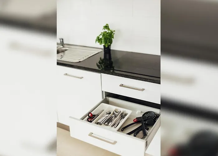 Clerigo - By Sch Lägenhet *